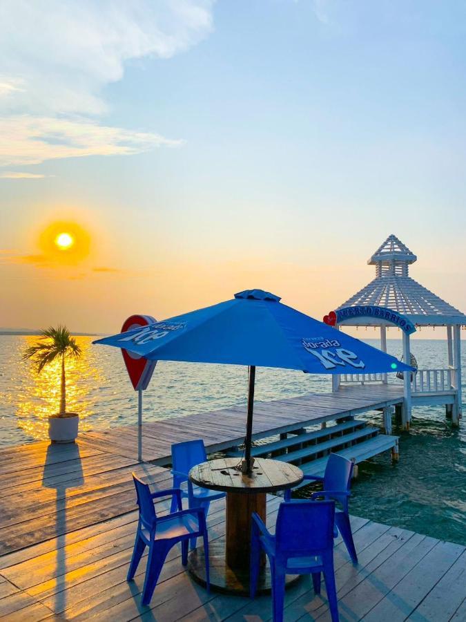 Restaurante Y Hotel “La Pesca” Puerto Barrios Exteriér fotografie