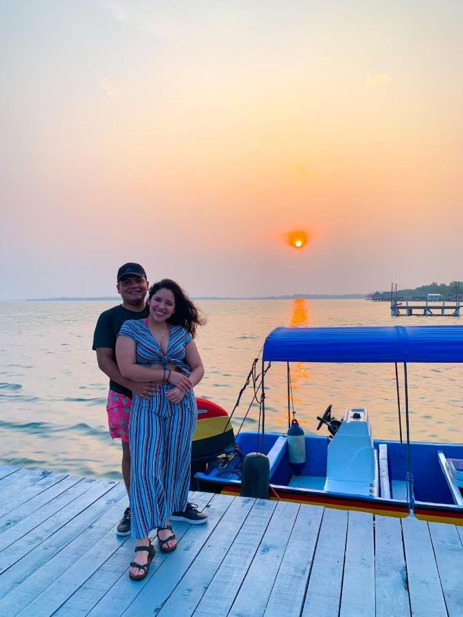 Restaurante Y Hotel “La Pesca” Puerto Barrios Exteriér fotografie